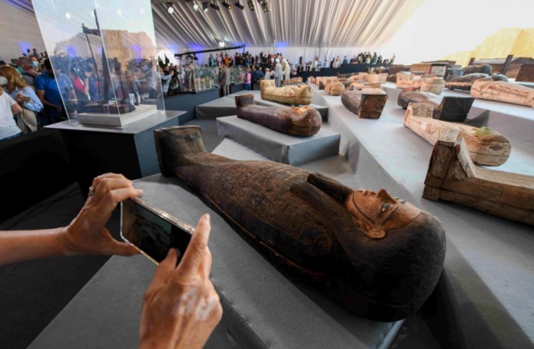 V Egyptě byla nalezena více než stovka sarkofágů v perfektním stavu